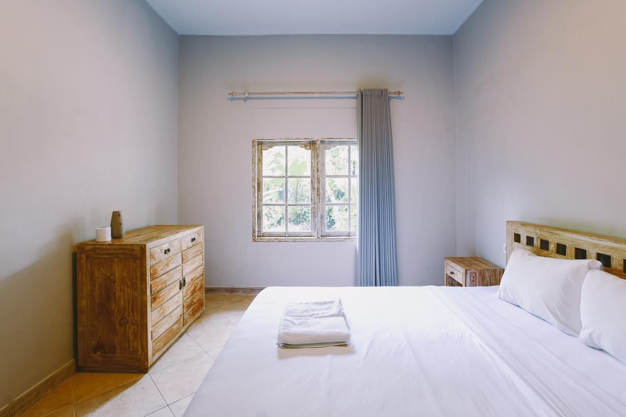Swan House Canggu Hotel Luaran gambar