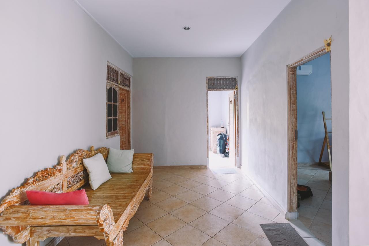 Swan House Canggu Hotel Luaran gambar