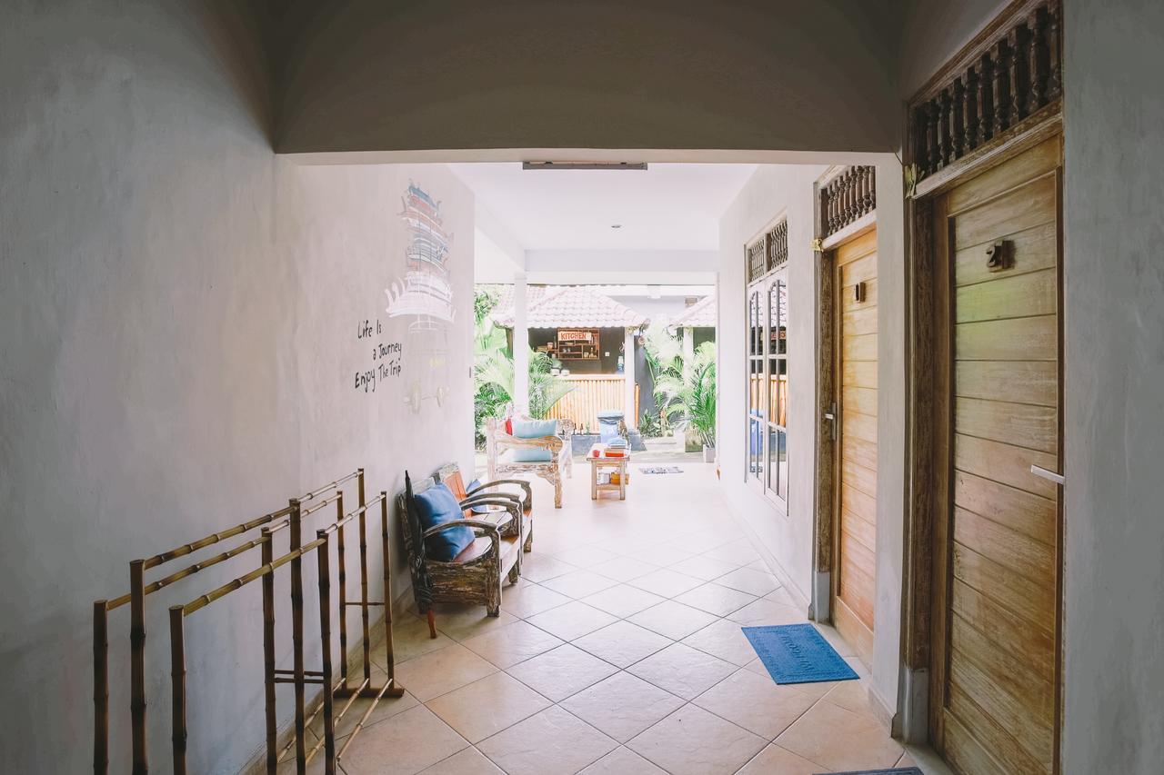 Swan House Canggu Hotel Luaran gambar