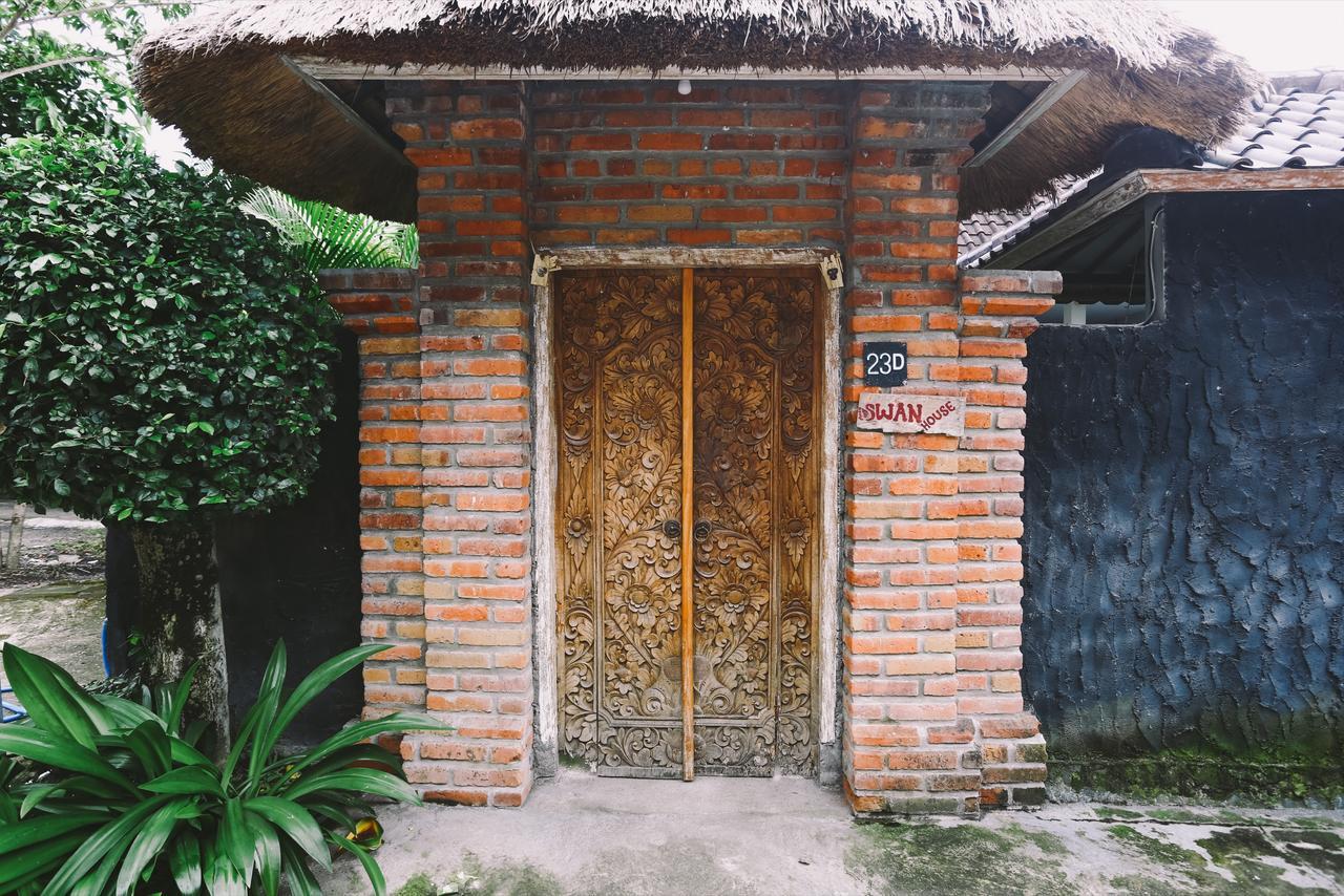 Swan House Canggu Hotel Luaran gambar