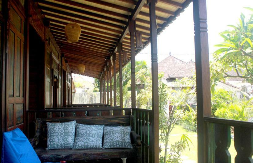 Swan House Canggu Hotel Luaran gambar