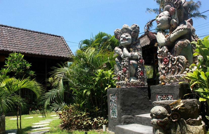 Swan House Canggu Hotel Luaran gambar